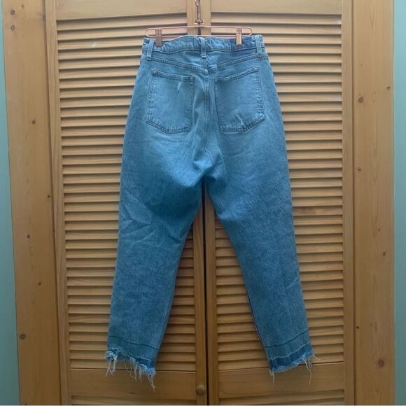 Abercrombie & Fitch High Rise Mom Jean Size 32 - Picture 5 of 6